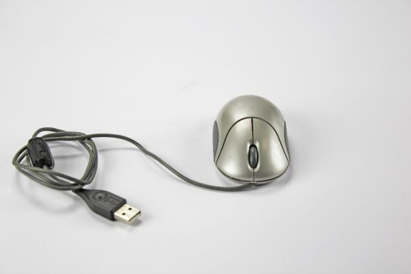  Logitech DECUS Computermaus